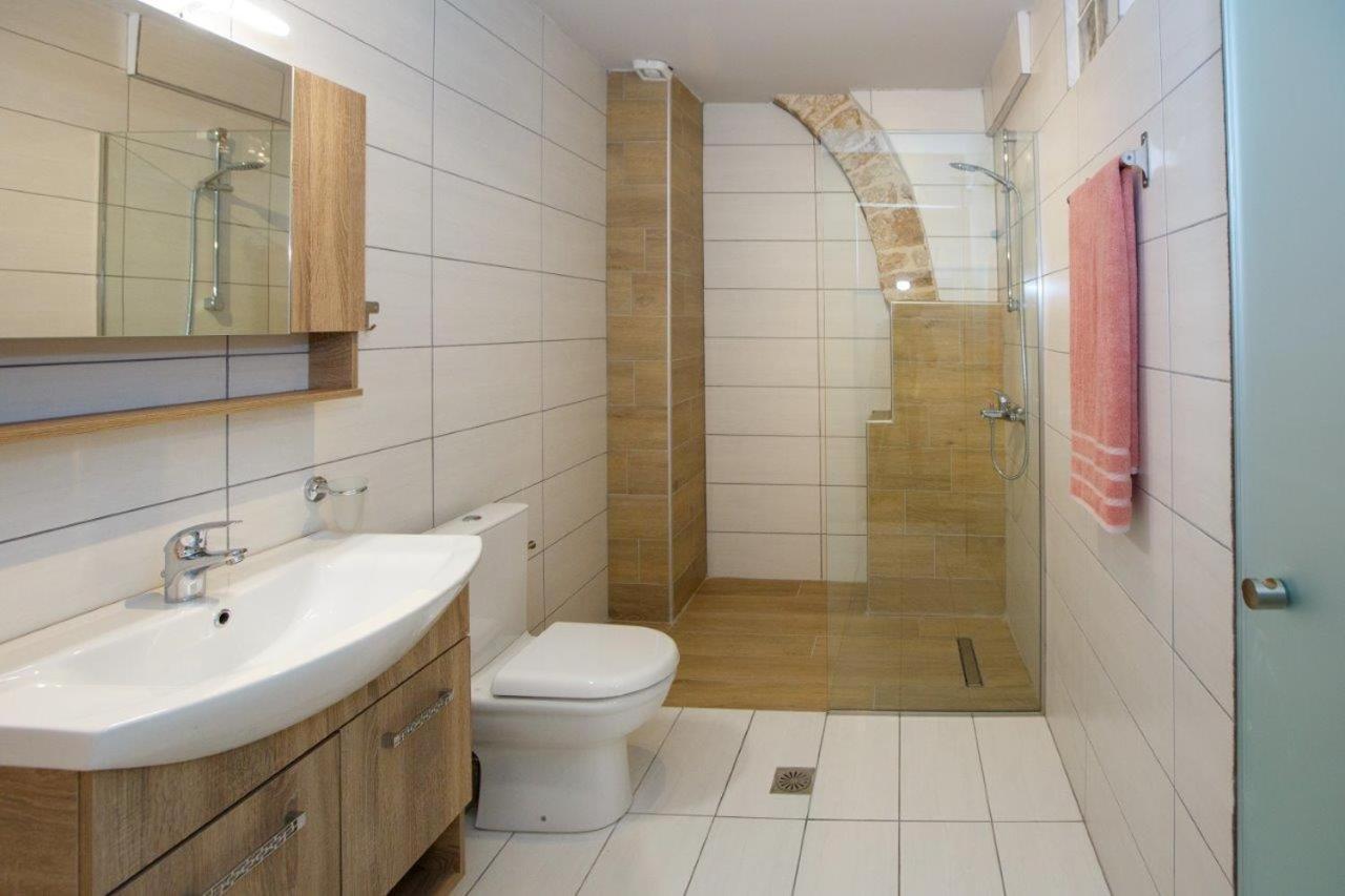 Οniro Comfort Living Yanya Dış mekan fotoğraf
